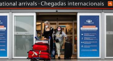Argentina, barata: boom de turistas uruguayos para aprovechar la ventaja cambiaria